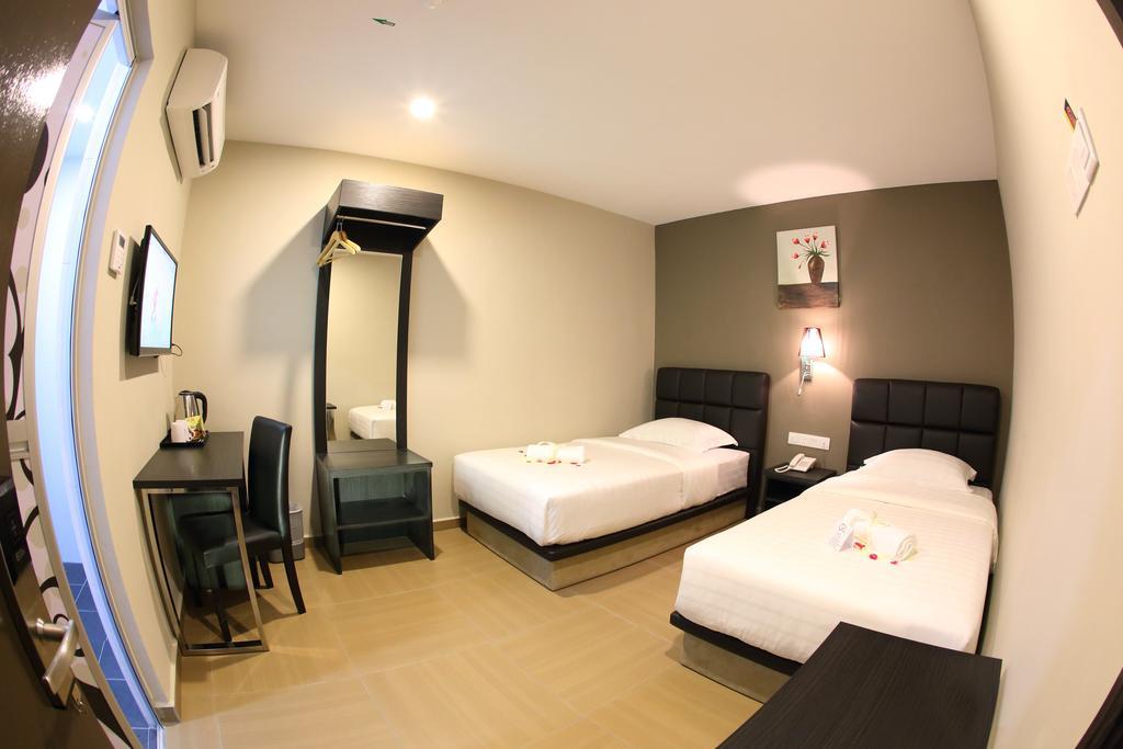 Gl Hotel Kluang Extérieur photo