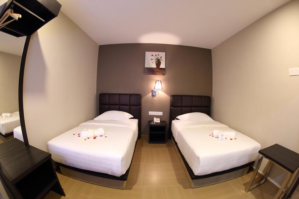 Gl Hotel Kluang Extérieur photo